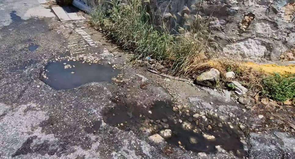 Campeche hundido en sus baches, denuncian en Bellavista 