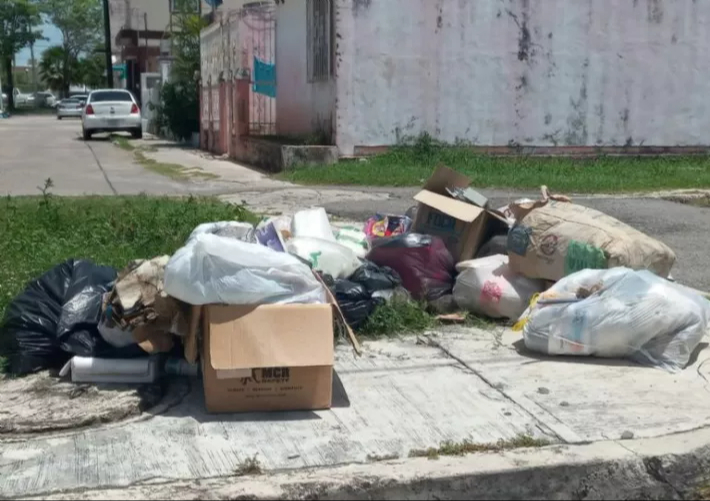 Alcaldesa de Chetumal llama mentirosos a los habitantes tras enfrentar carencias en los servicios