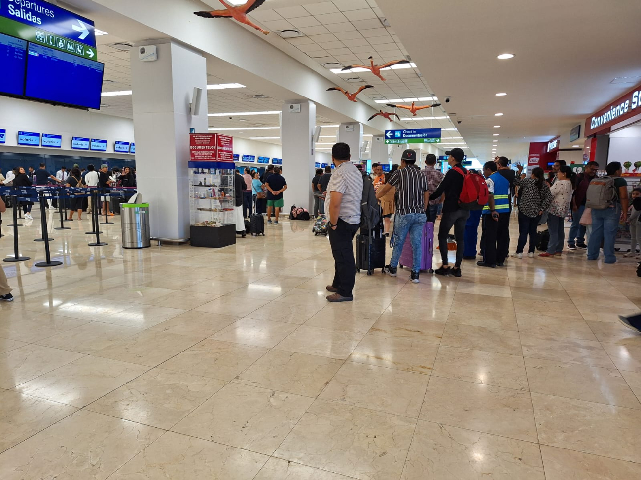 Hay al menos ocho vuelos con retrasos en el aeropuerto de Mérida