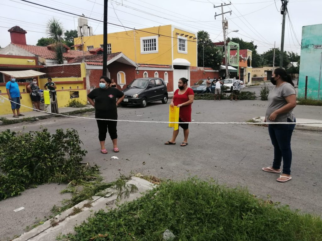 Durante la protesta hubo varios conatos de enfrentamiento entre inconformes y conductores