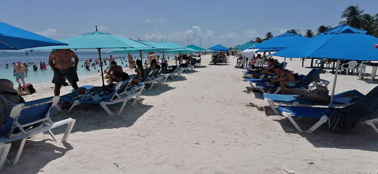 El clima en Isla Mujeres permitiría la presencia de turistas en las playas