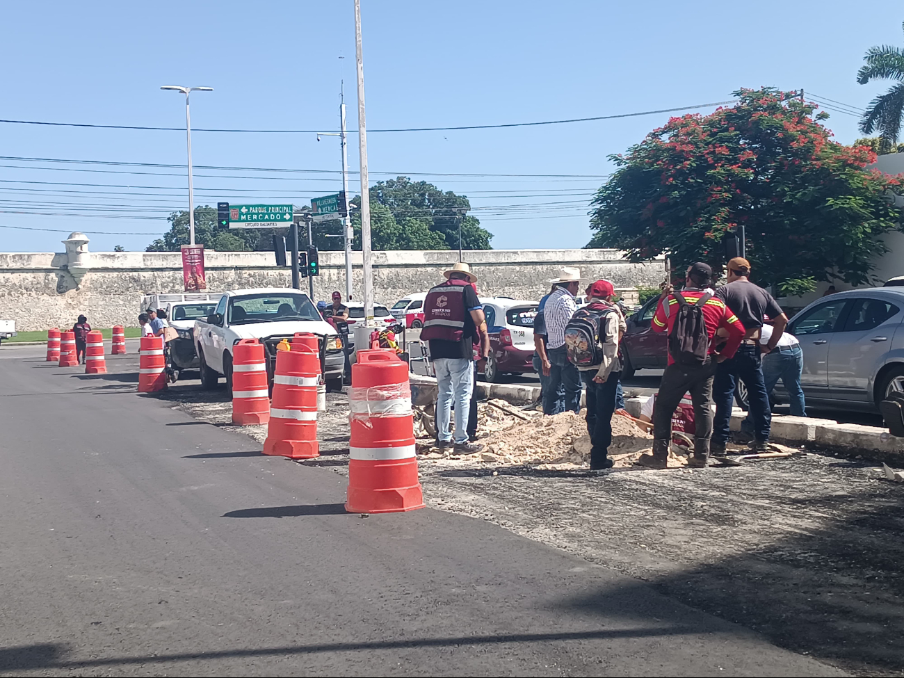 El socavón generó caos vehicular