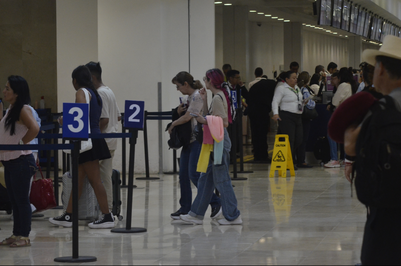 En la última semana de Verano el aeropuerto de Cancún disminuyó sus operaciones