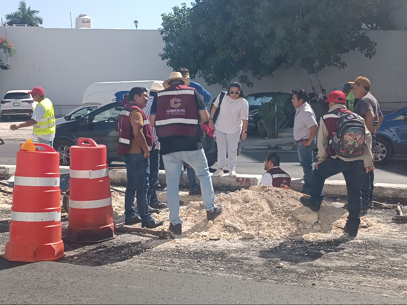 Sedumop niega que socavón sobre la Avenida Central sea por labores de repavimentación