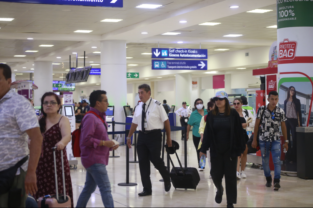 Se mantiene la buena afluencia de pasajeros en el aeropuerto de Cancún