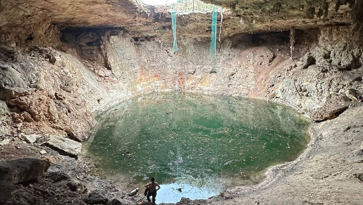 Exploran el cenote de Xocén en Valladolid tras el colapso de una ceiba