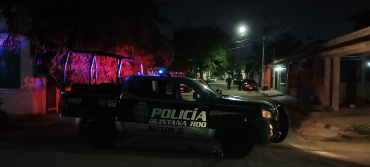 Balean a un taxista y se roban su unidad en Cancún