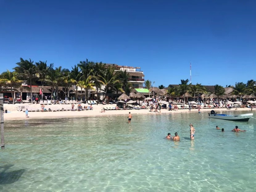 Habitantes de Mahahual piden ayuda de las autoridades tras las inundaciones