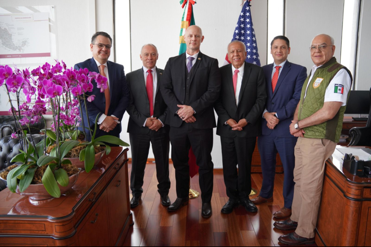 La reunión contó con la participación de Jason Owens y Francisco Garduño Yáñez.