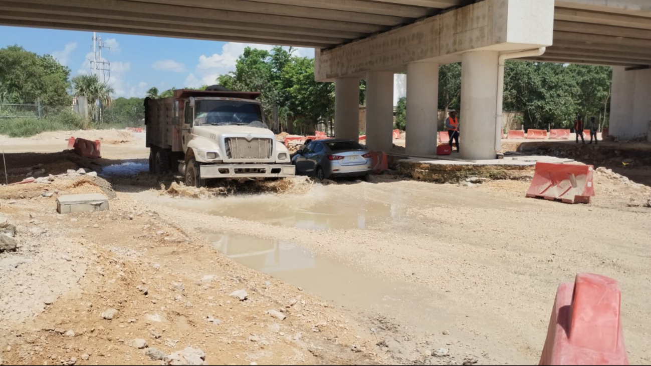 El servicio de agua en Villas del Sol en Playa del Carmen comenzó a reanudarse