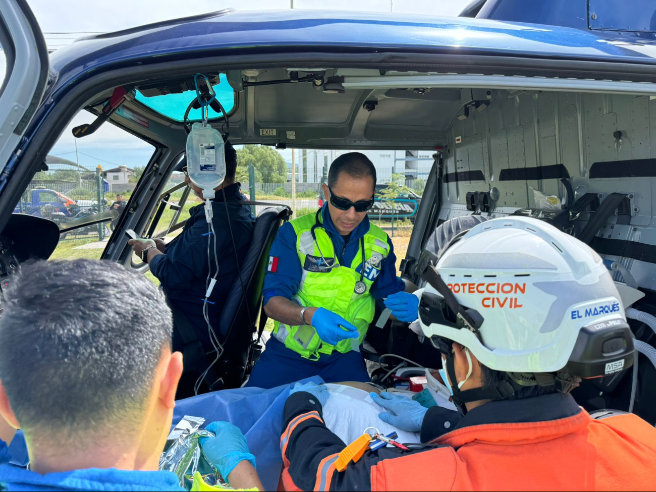 Uno de los heridos fue trasladado en helicóptero a un hospital de Querétaro