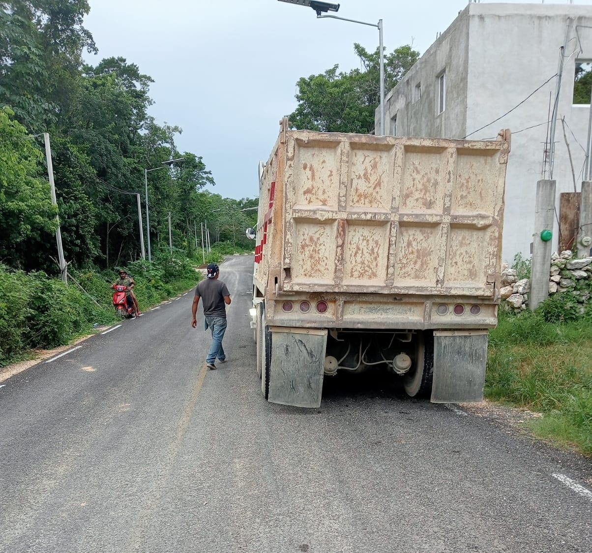 La camioneta involucrada en el accidente iba a exceso de velocidad