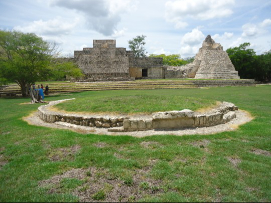 9 conjuntos arquitectónicos explorados