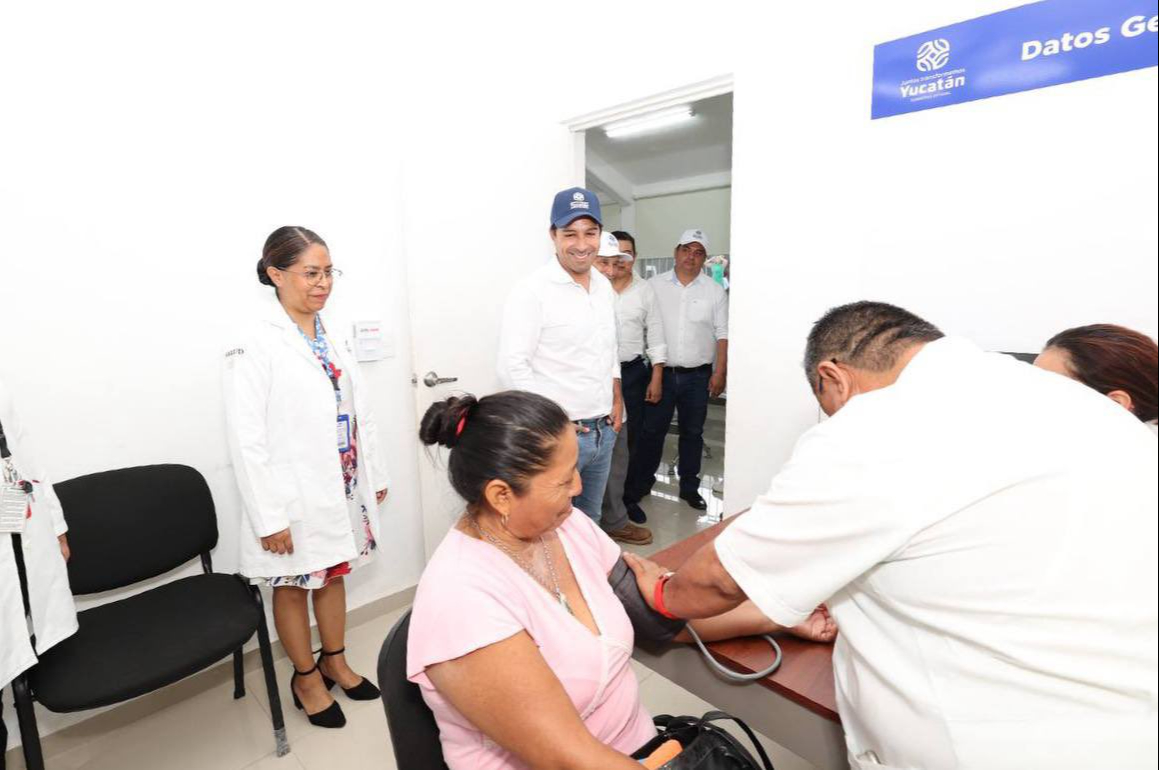 Mauricio Vila supervisa las acciones en el Centro de Salud Urbano de Valladolid