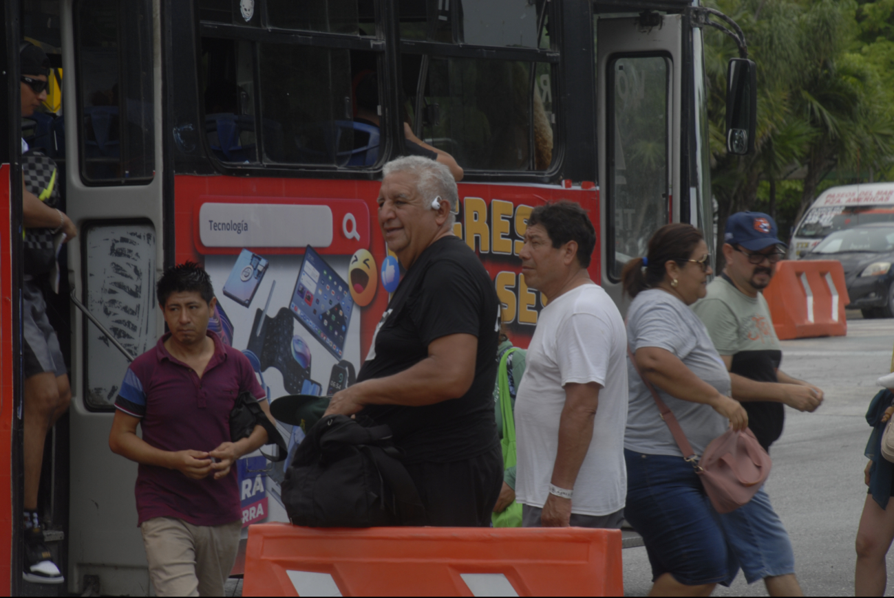 Siete unidades permanecen retenidas en el corralón por aumento de tarifas