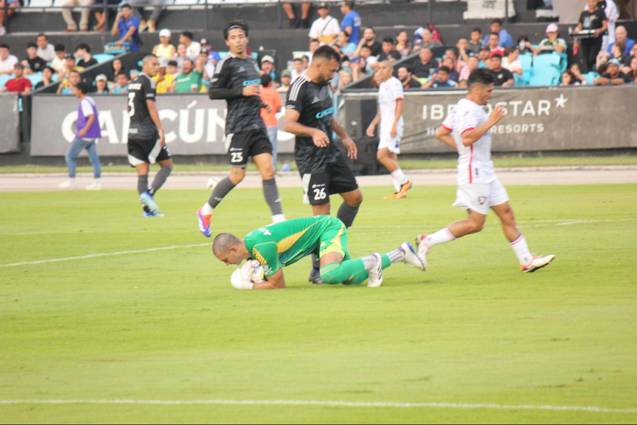 Cancún FC jugó contra el Tepetitlán y venció en el estadio Andrés Quintana Roo / Especial