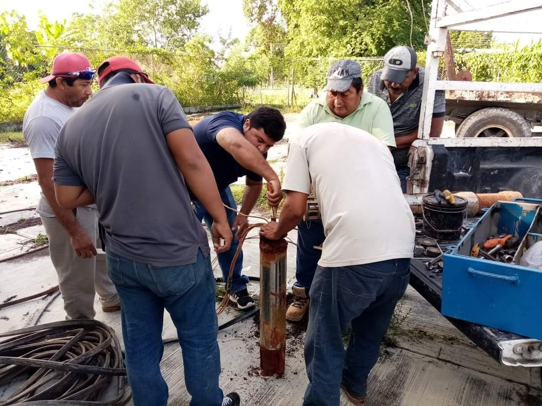 Más de cien familias están afectadas por la escasez de agua potable.