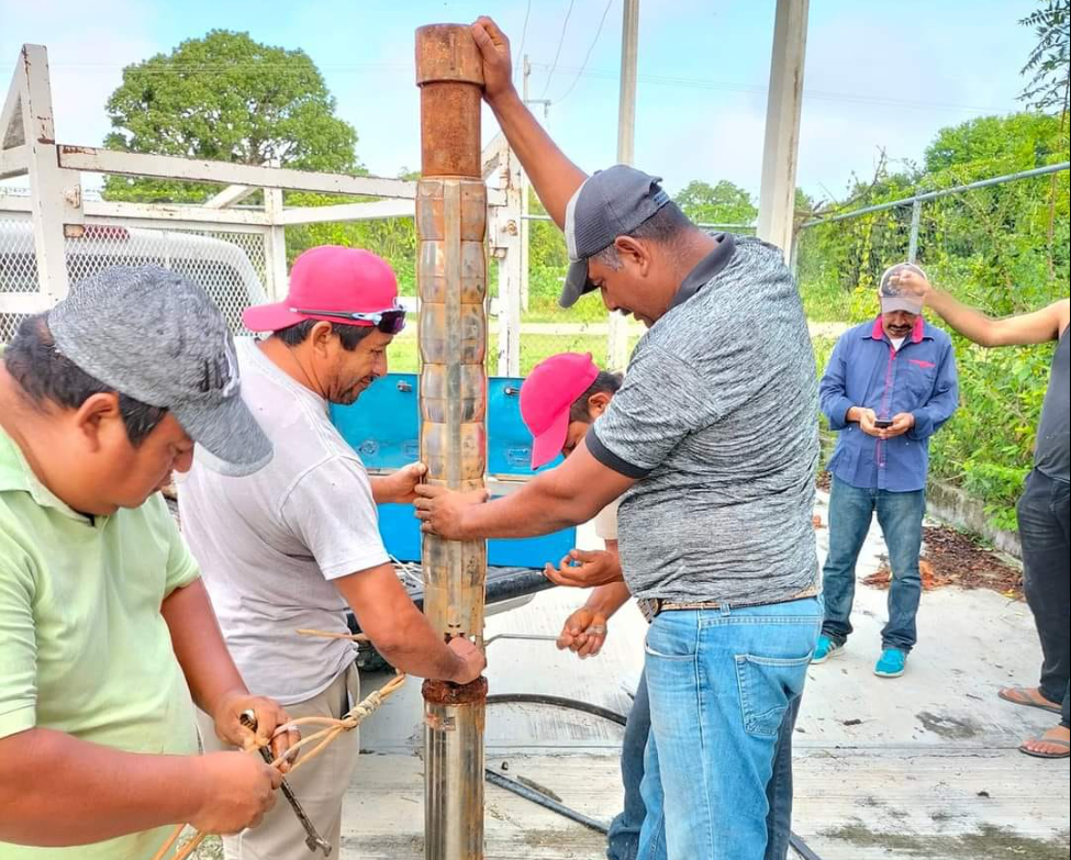 Una vecina con pozo abastece a las casas con agua para lo esencial, mientras otros se trasladan a Candelaria para lavar ropa.