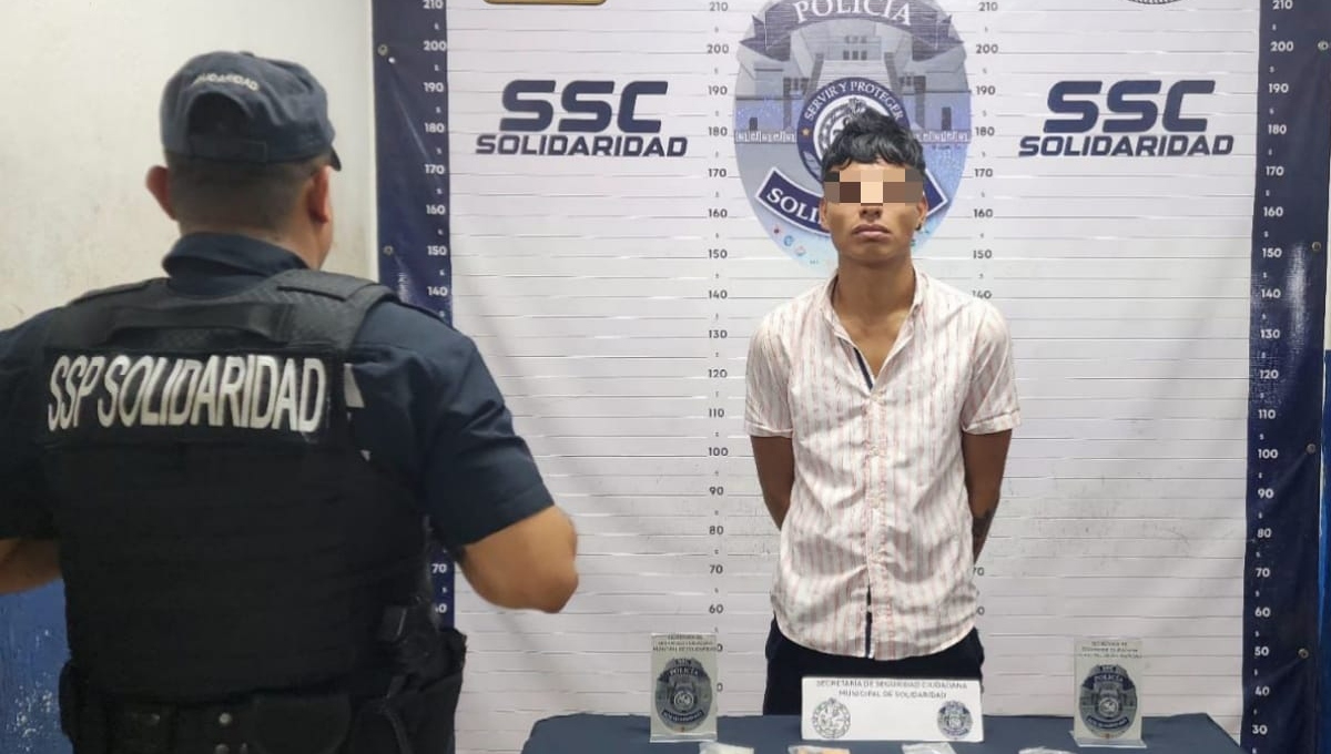 El hombre de 28 años quedó detenido por la Policía de Playa del Carmen