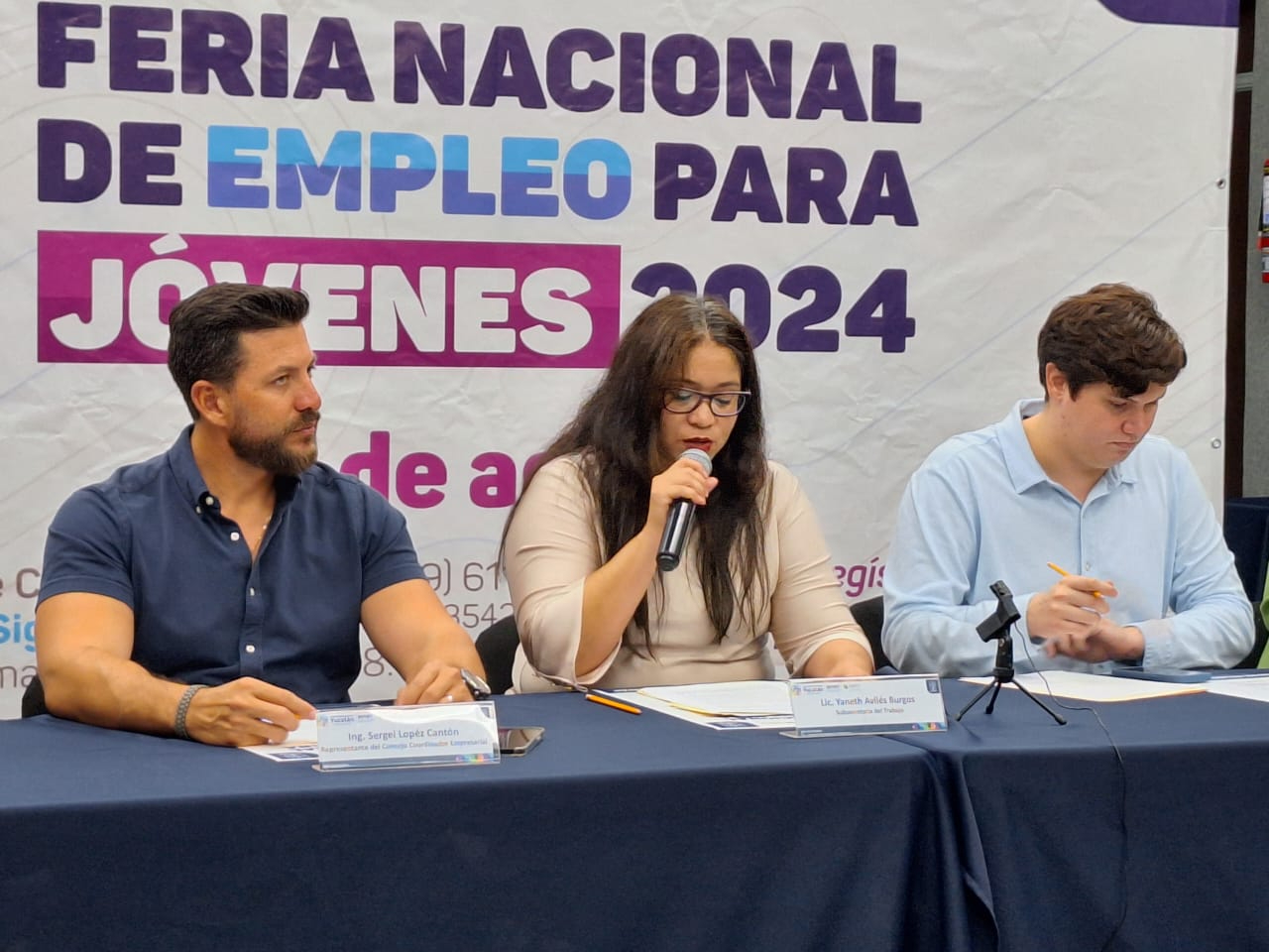 Jóvenes podrán acceder a ofertas laborales en Mérida