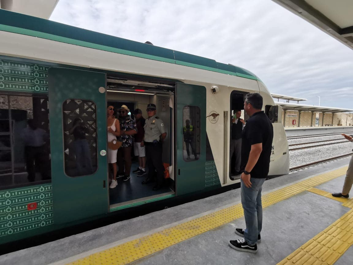 Se analiza aumentar la cantidad de corridas en el Tramo 2 del Tren Maya, que pasa por varios municipios de Campeche.