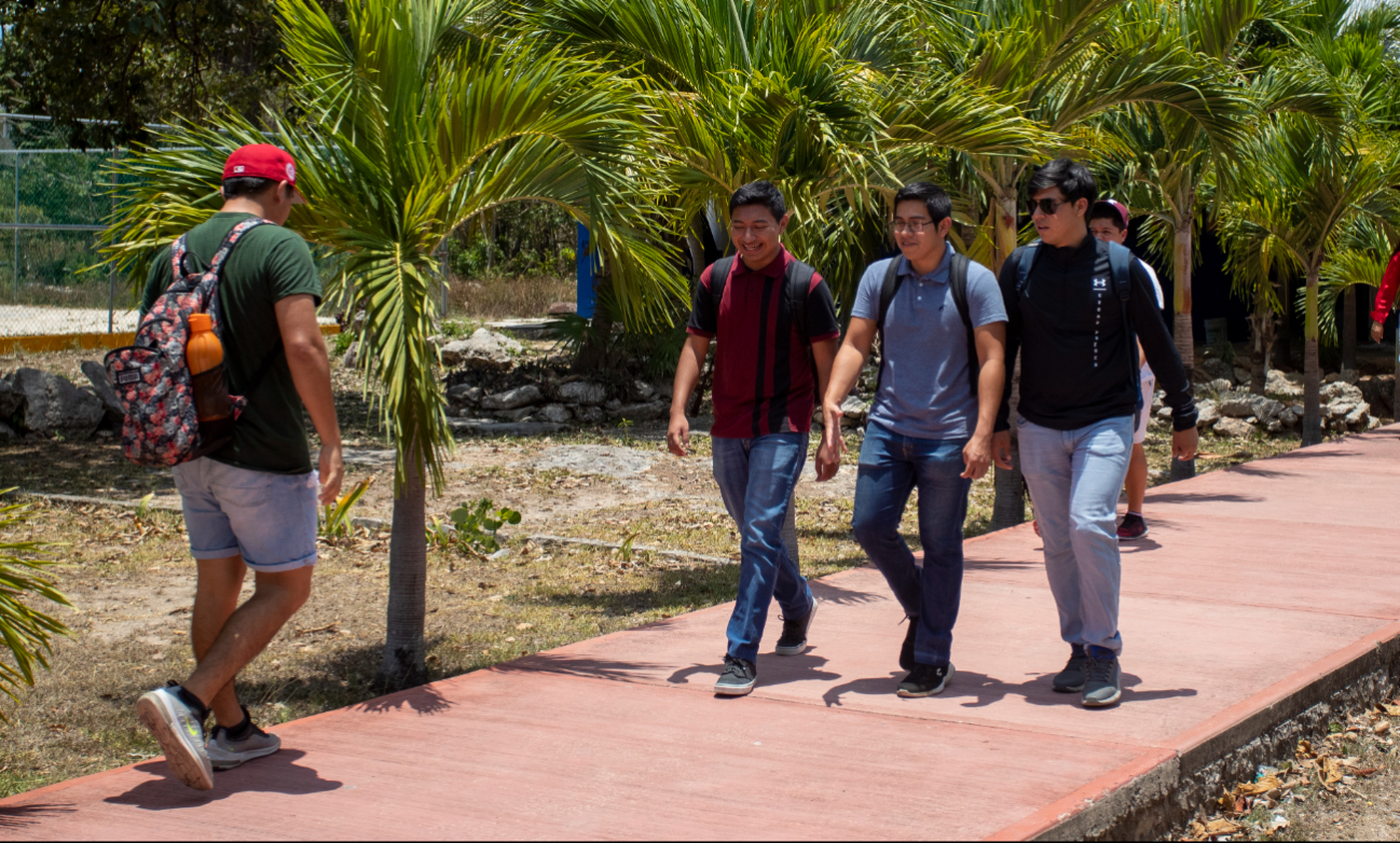 El grado escolar en la entidad, en promedio, es del primer año de bachillerato: Inegi.