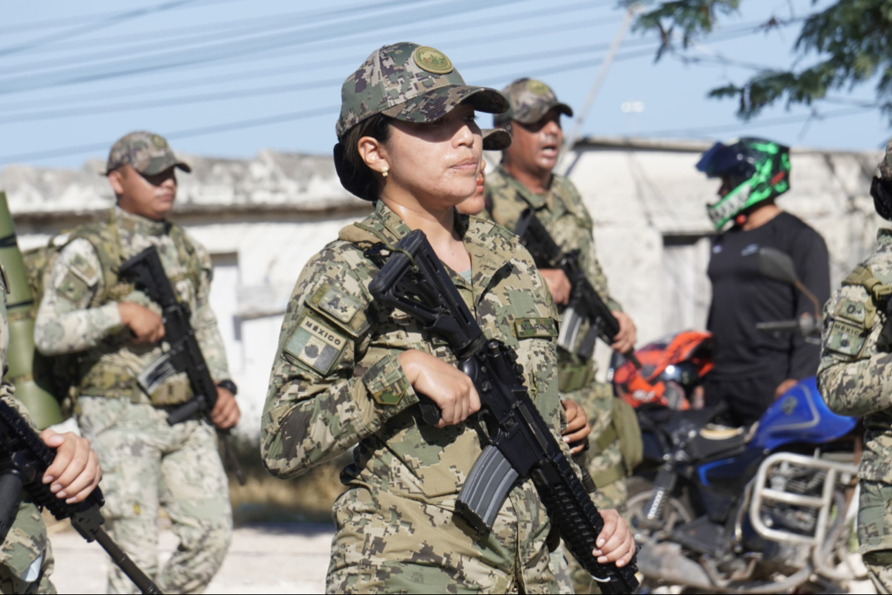 Participarán hombres y mujeres que juraron lealtad a la bandera mexicana.