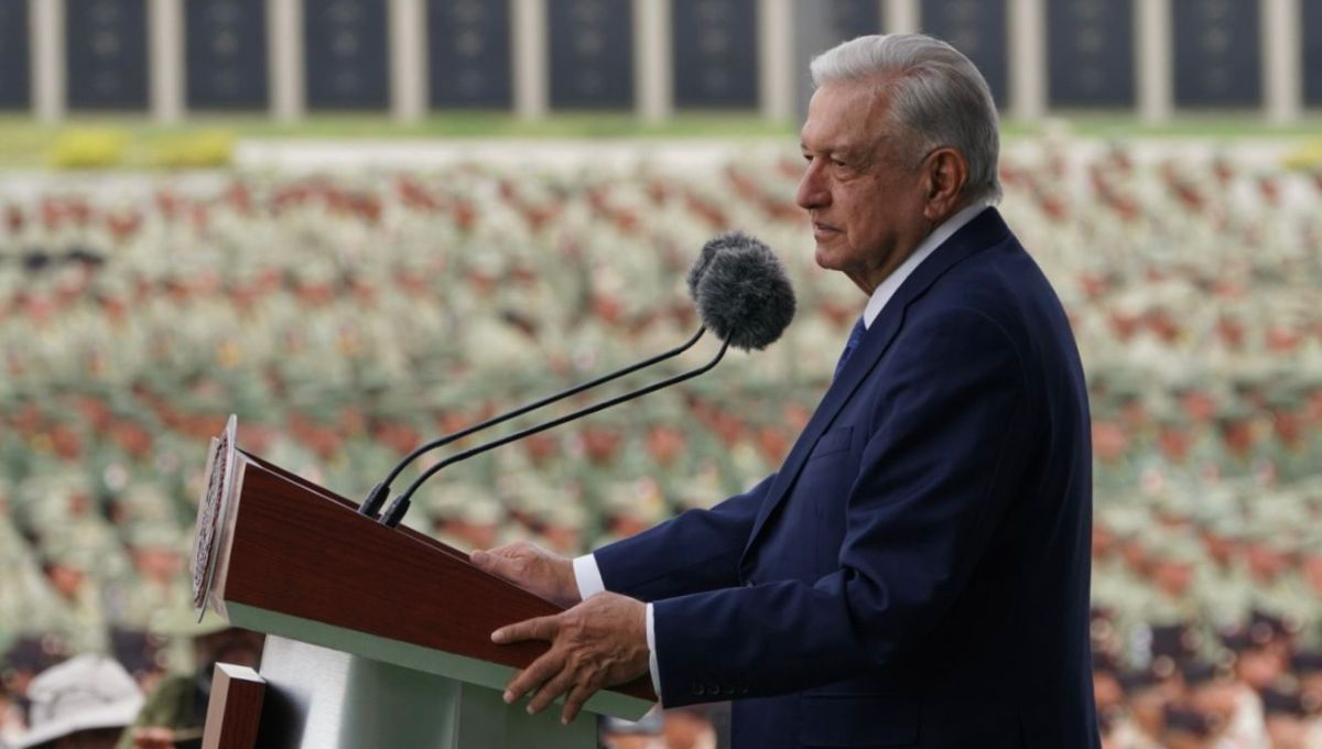 Andrés Manuel López Obrador, presidente de México, agradeció a las Fuerzas Armadas por su apoyo durante su gestión