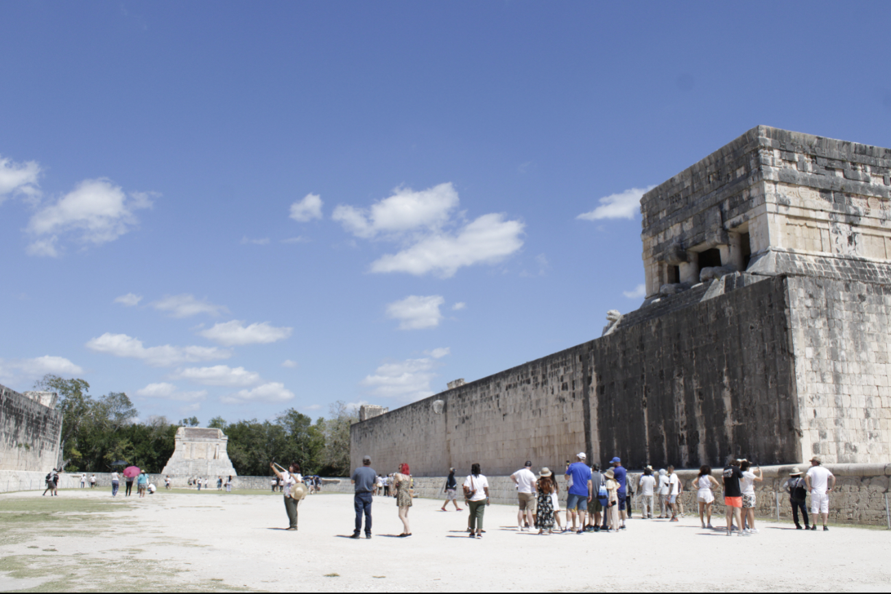 Chichén Itzá se perfila para rebasar los 2 millones de turistas al año