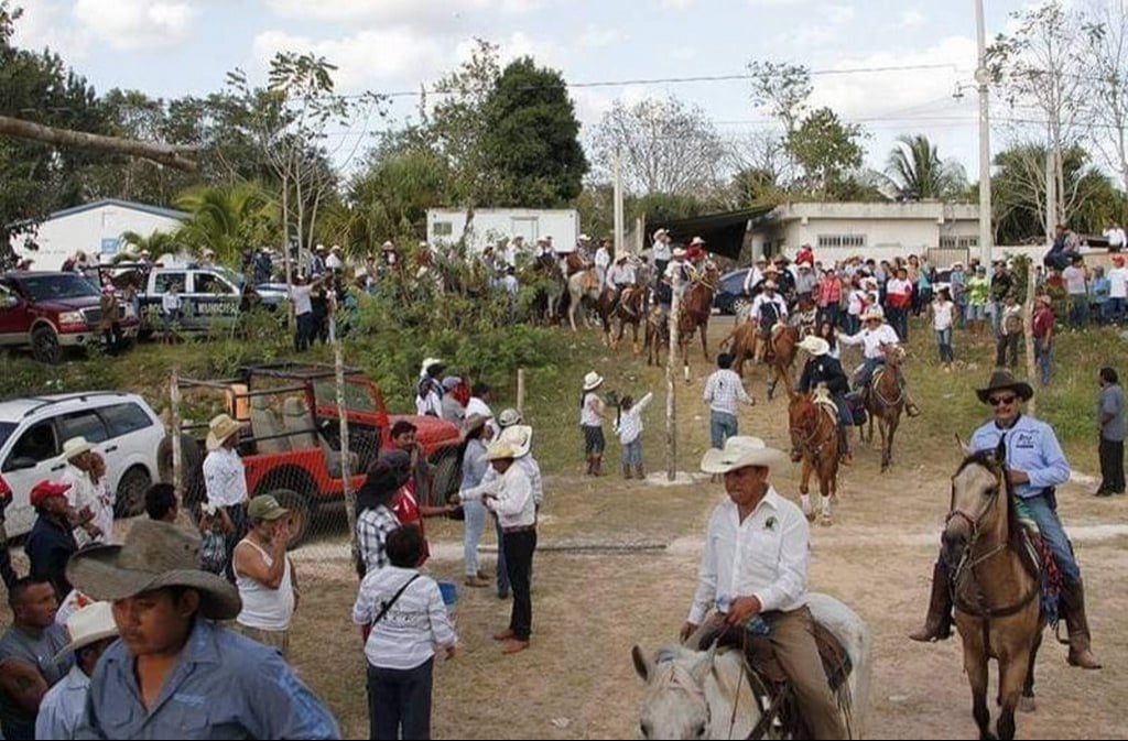 Comunidad gallística en José María Morelos