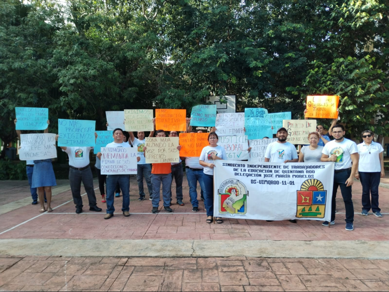 Trabajadores sindicalizados de la Universidad Intercultural Maya sin respuesta del gobierno del estado