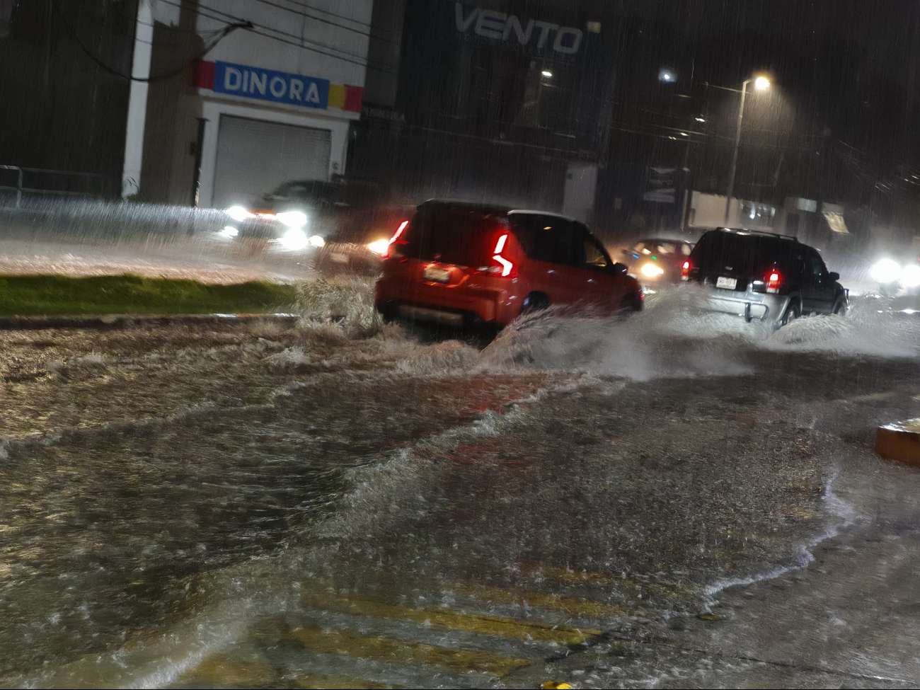 Inundaciones hacen intransitables los caminos