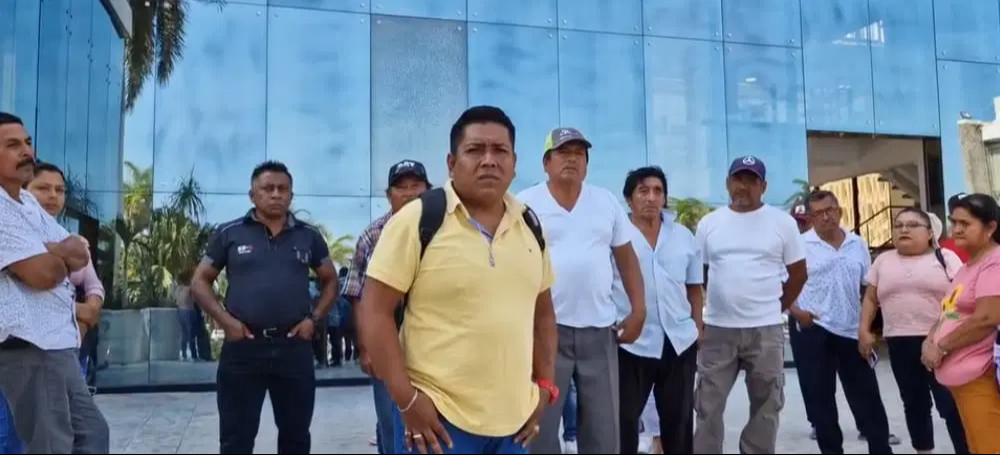  Ejidatarios de Campeche arremeten contra la Secretaría de Desarrollo Agropecuario   