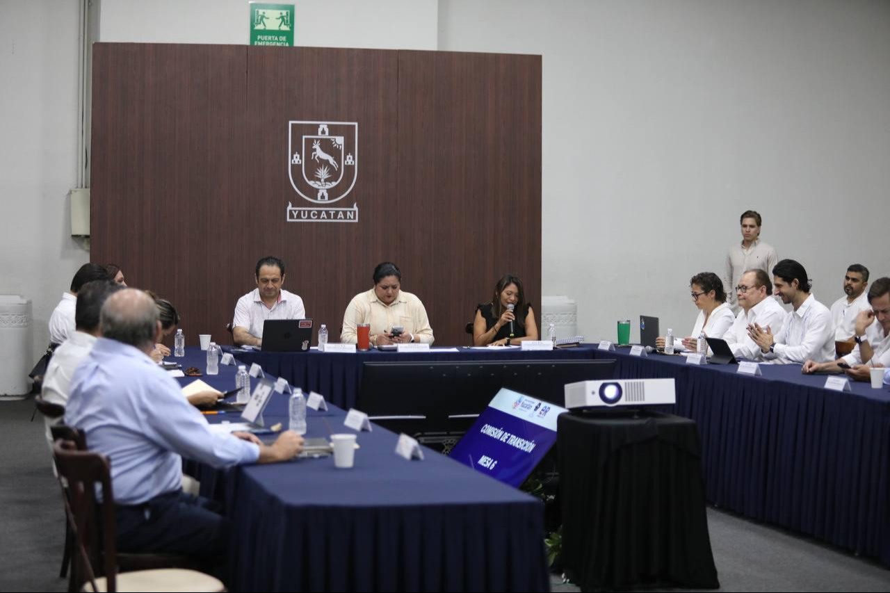 Exponen avances en desarrollo económico y turismo en la mesa de transición del Gobierno de Yucatán