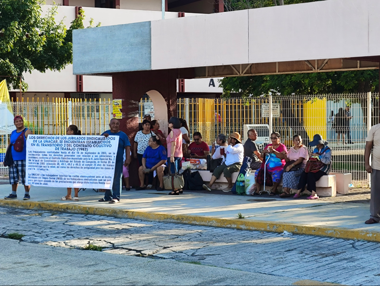 Se plantaron en la secundaria