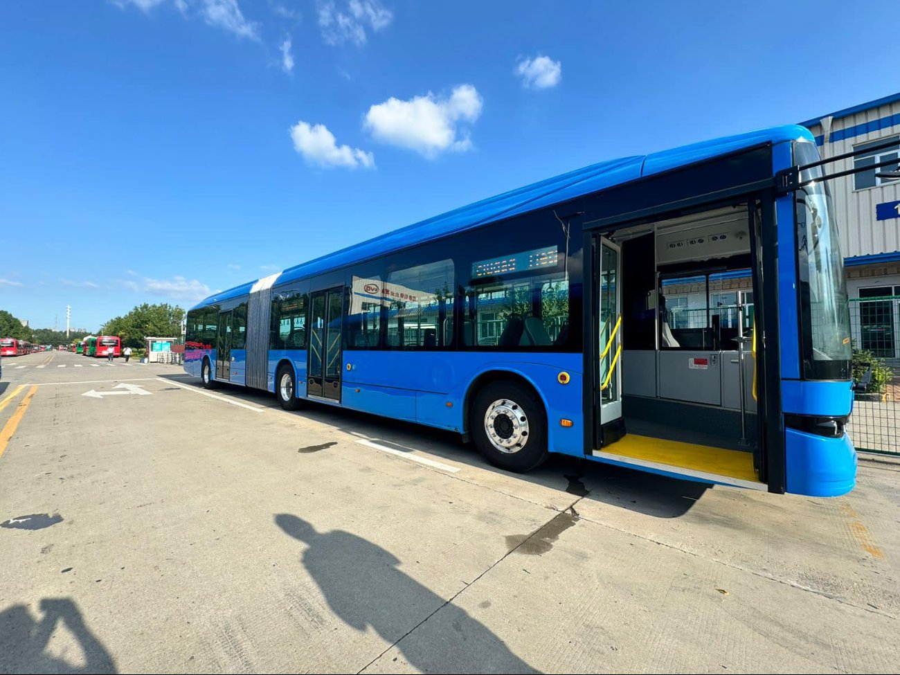 Serán 4 autobuses articulados, eléctricos y con capacidad para 140 personas para la Ruta Periférico de Mérida