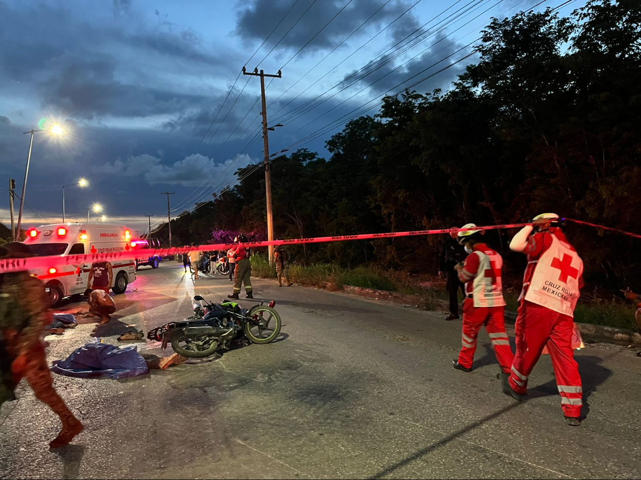 Hombres mueren en accidente automovilístico tras impacto de frente