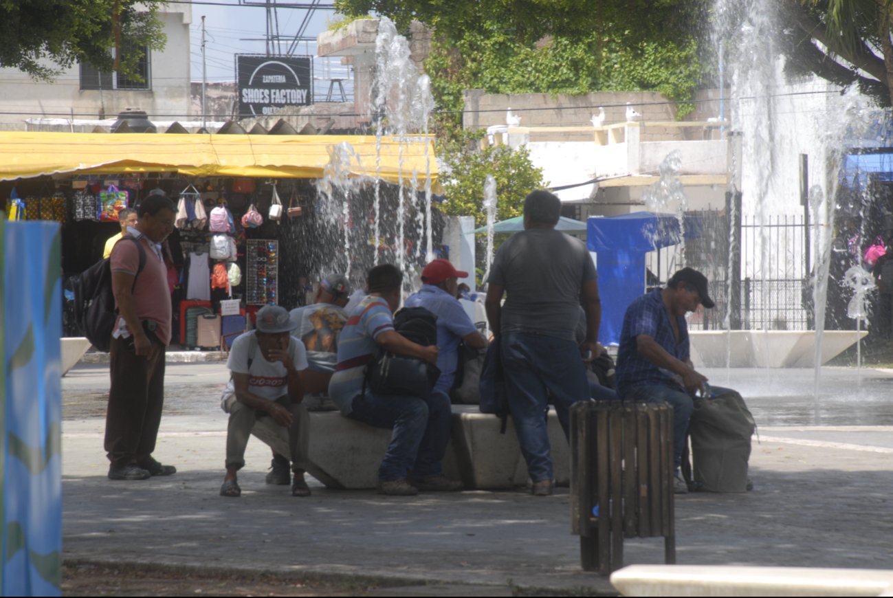 La clase trabajadora se ve obligada a echar mano de sus ahorros