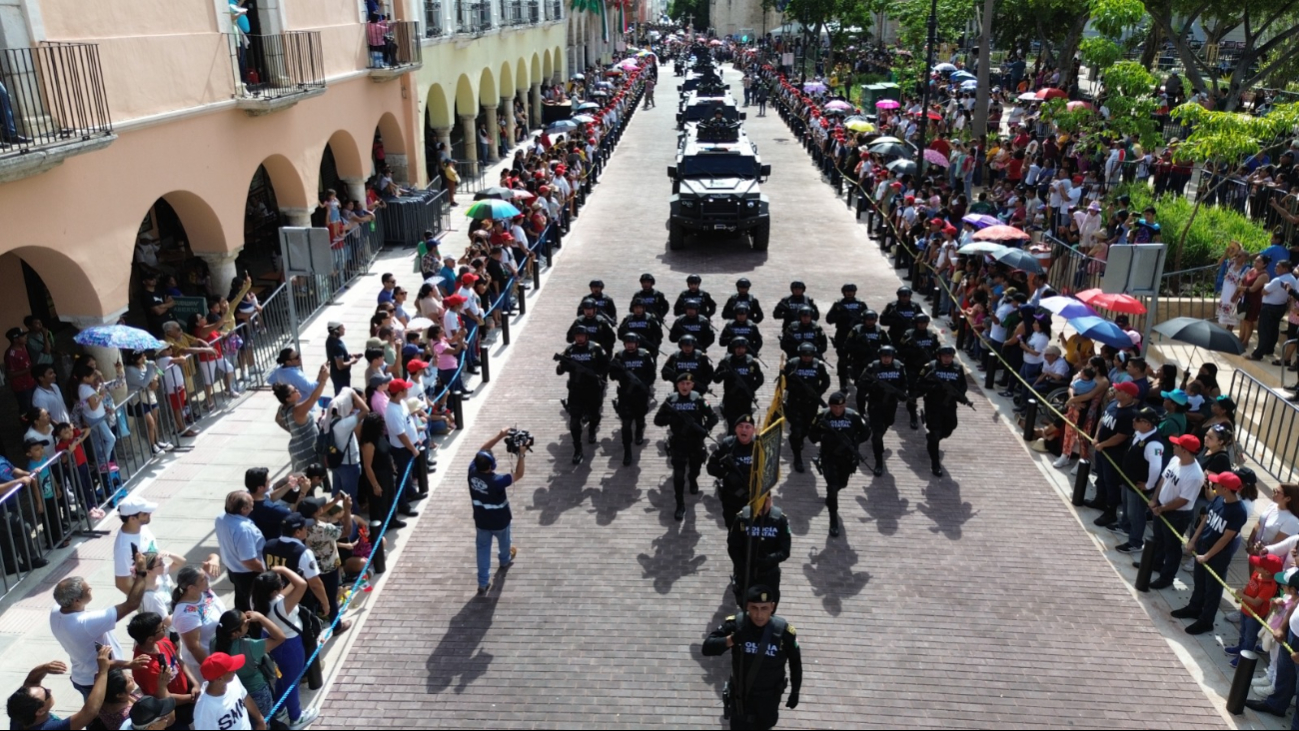 La SSP Yucatán arrancó con el desfile en Mérida