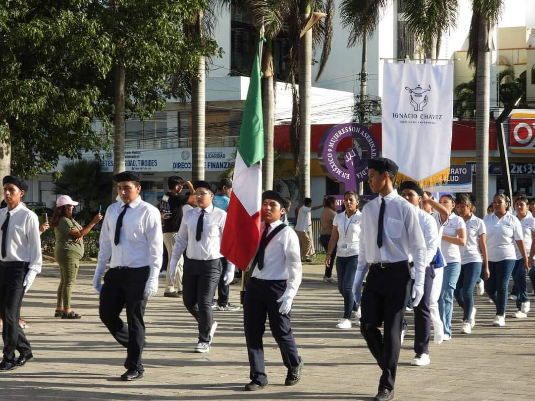 Playa del Carmen: Desfile conmemorativo a la Independencia de México contó con más de 4 mil participantes