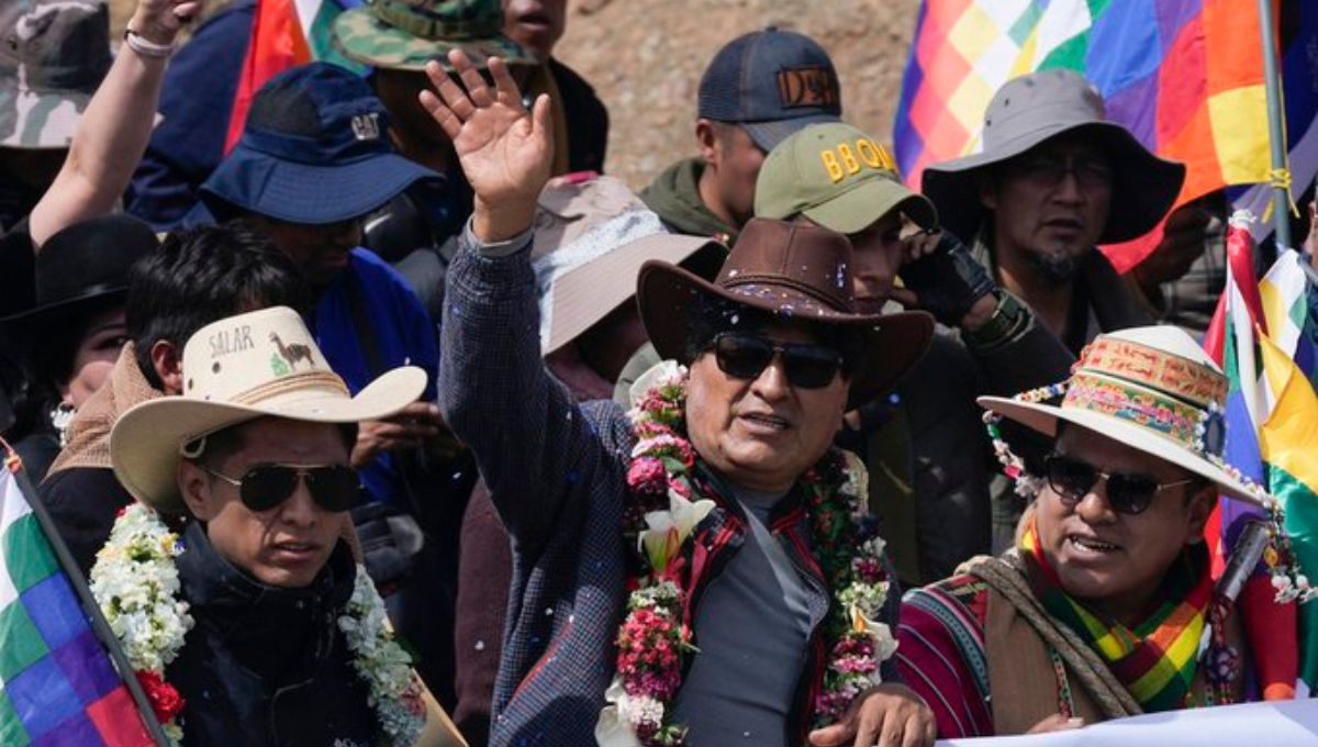 Evo Morales lidera marcha hacia La Paz para exigir respeto a su candidatura en 2025