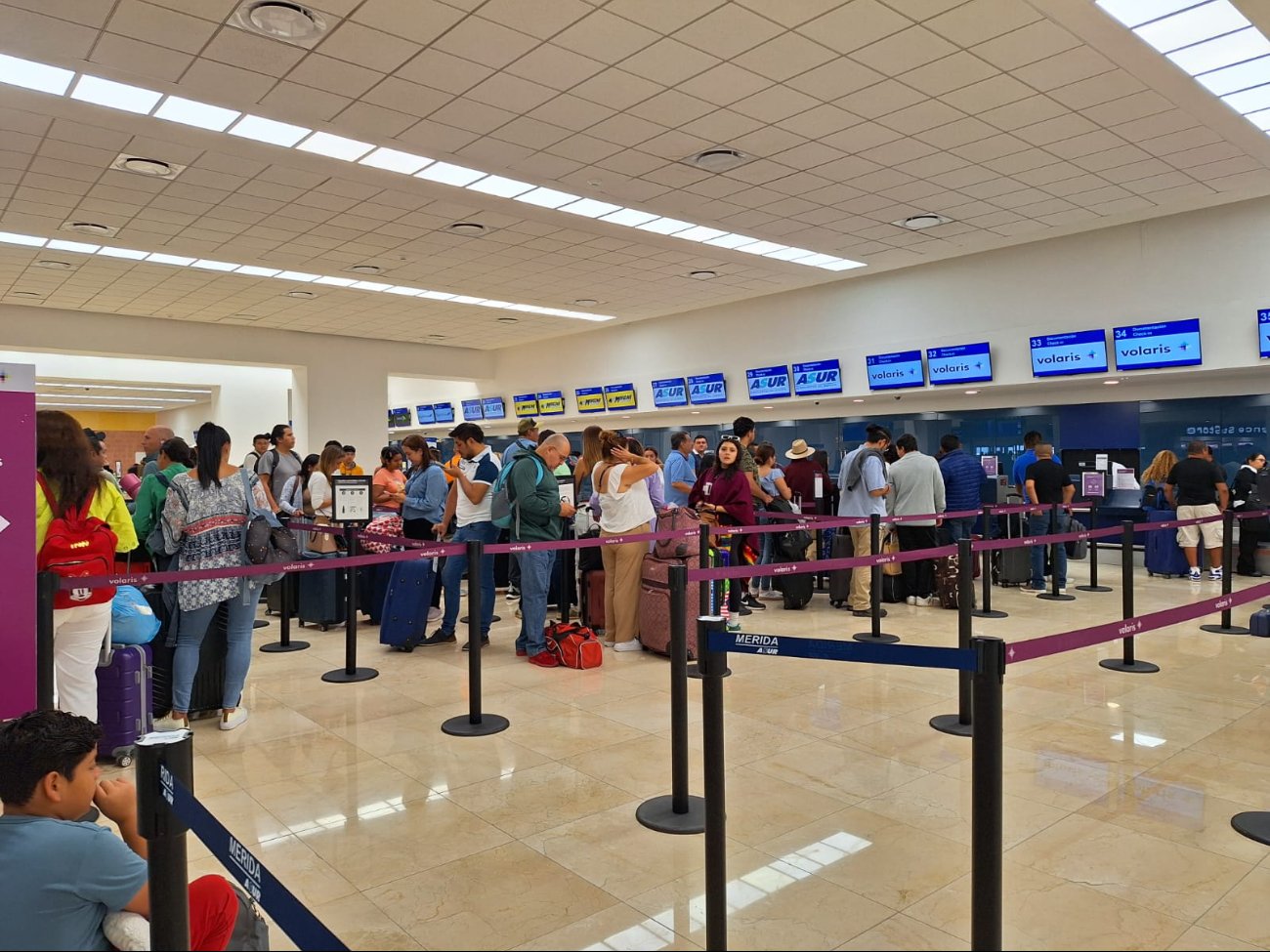 Hay una buena movilidad de pasajeros en el aeropuerto de Mérida