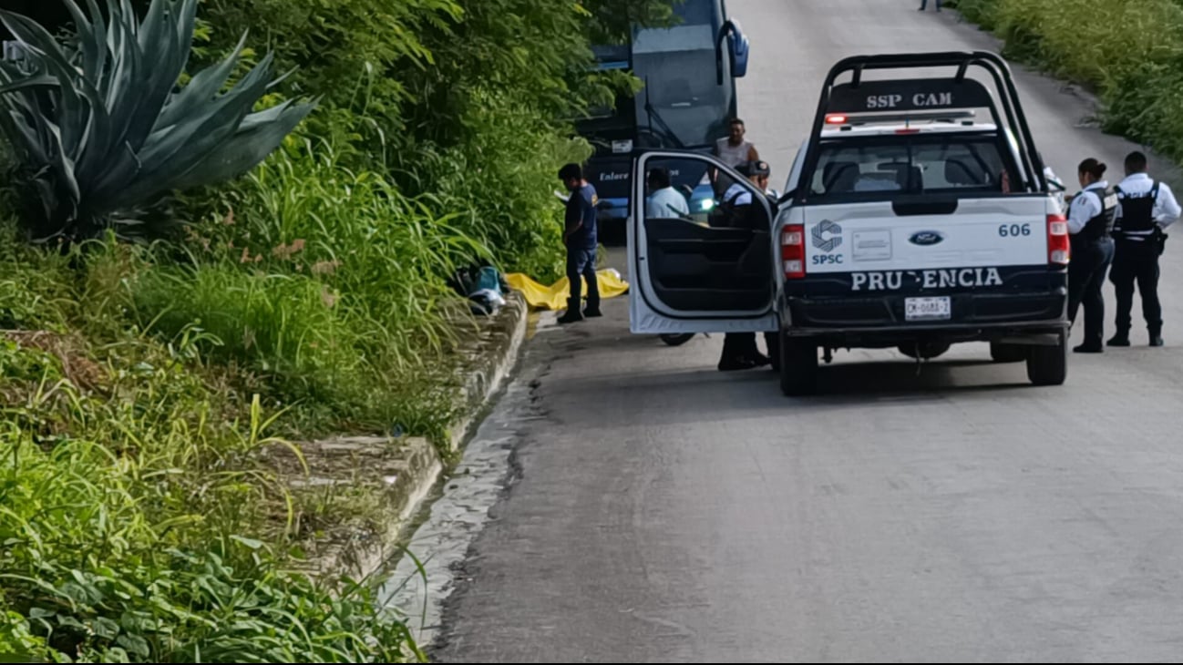 La acompañante del motociclista fue trasladada de urgencia al hospital