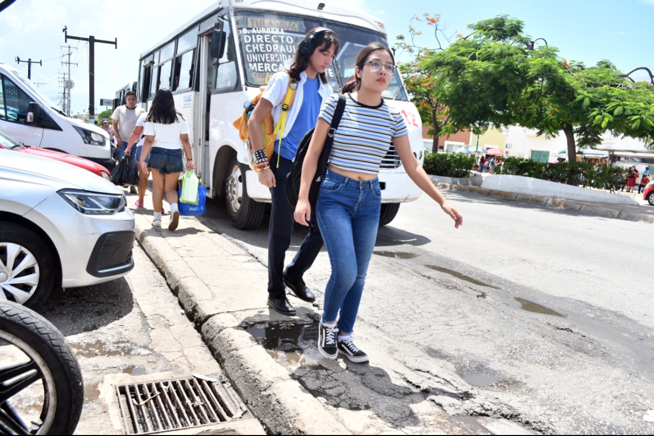 Los maestros son los más marginados