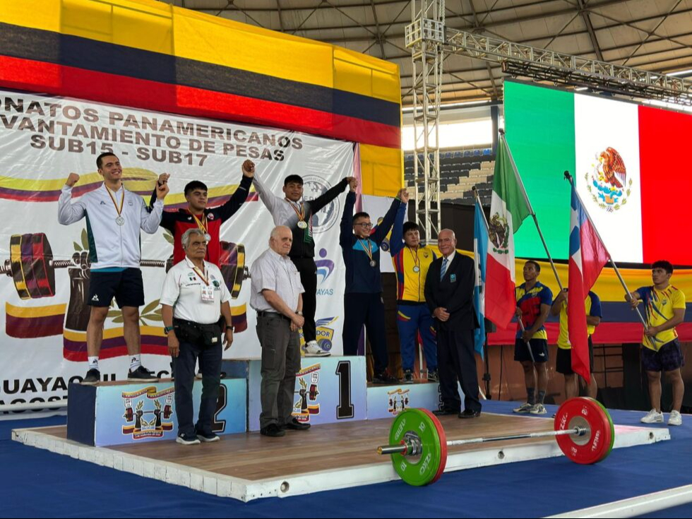 Campechano se convierte en campeón en Panamericano de Pesas en Ecuador