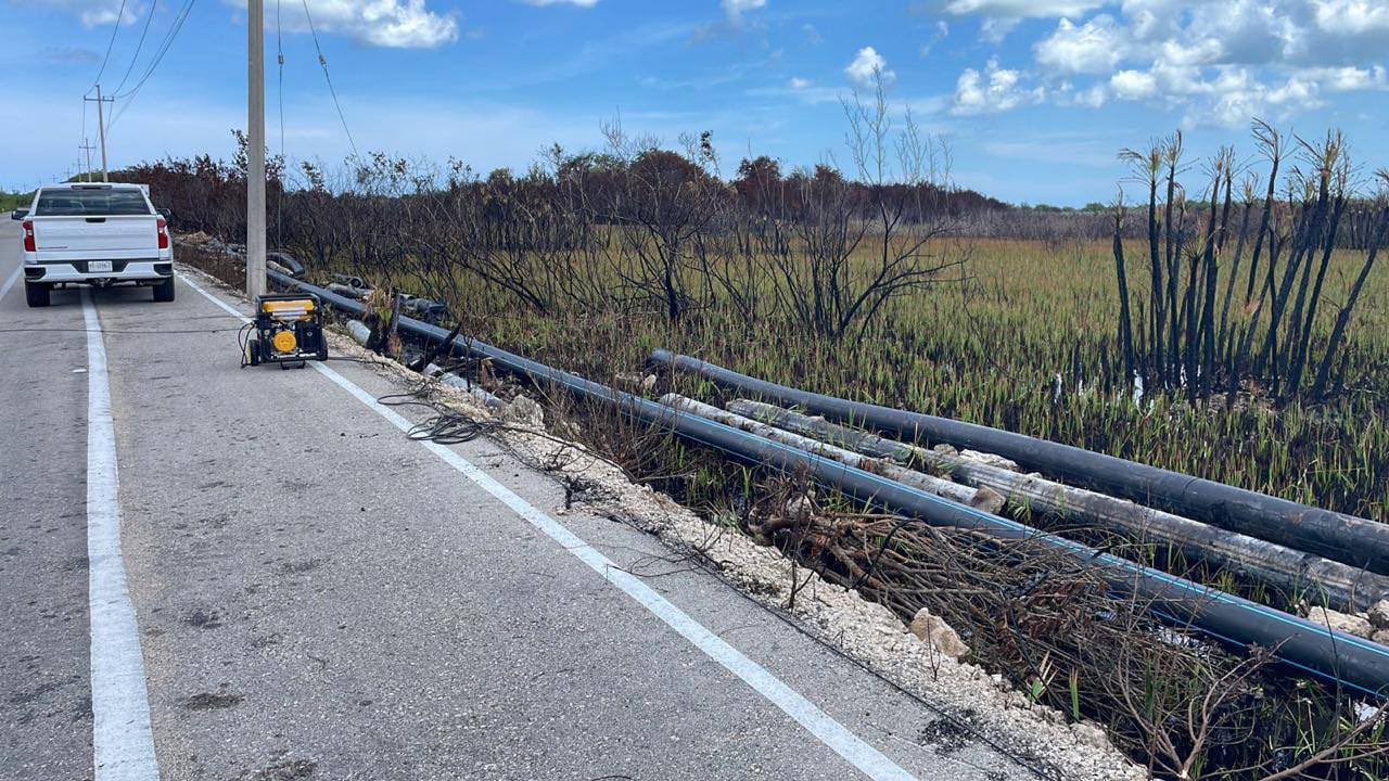 La tubería que abastece de agua a Sisal mide aproximadamente un kilómetro