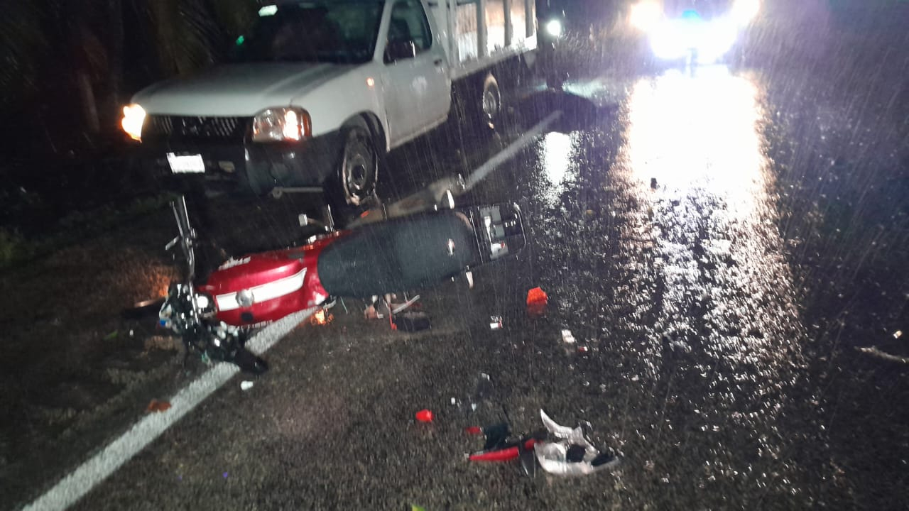 Motociclista resulta herido tras sufrir accidente vial en Campeche