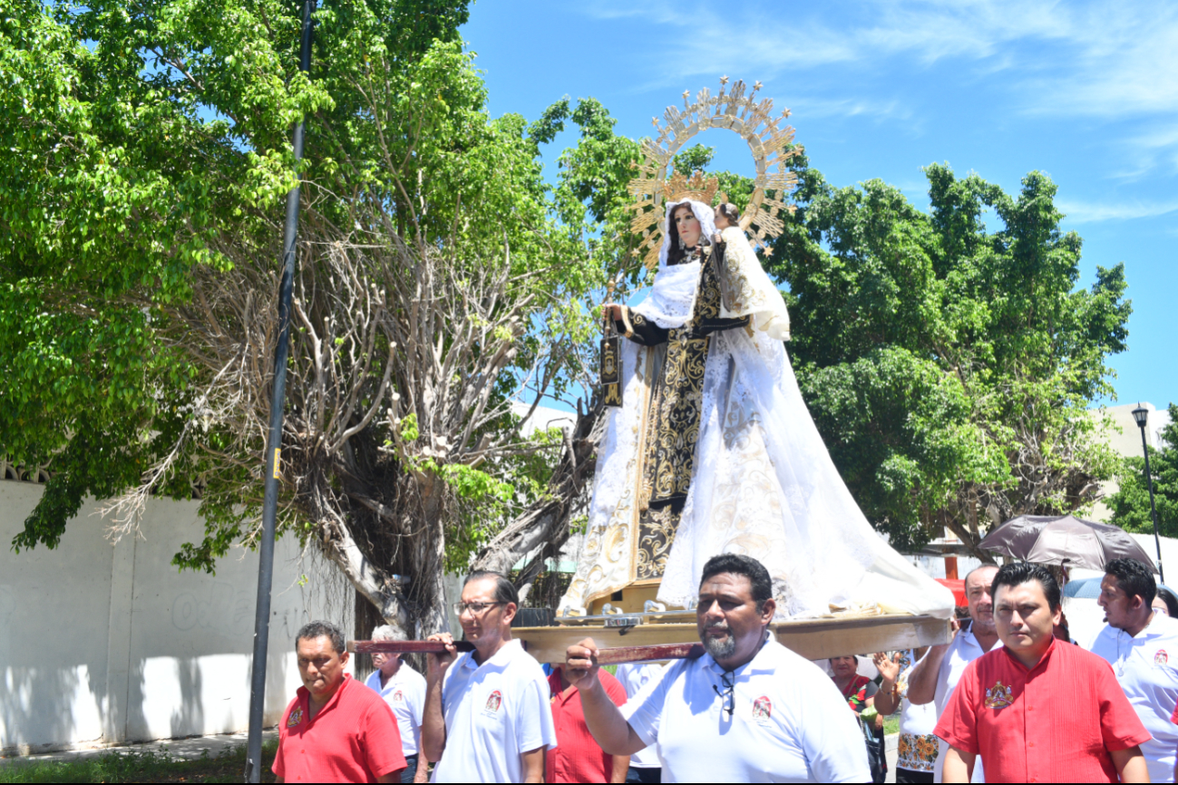 La Virgen fue recibida en la Concha Acústica y llevada al Santuario Diocesano