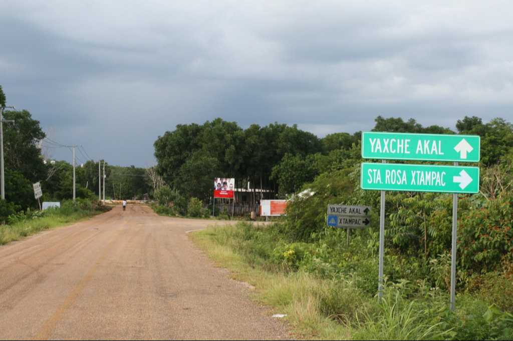 La mala condición del camino dificulta el traslado de enfermos a Hopelchén