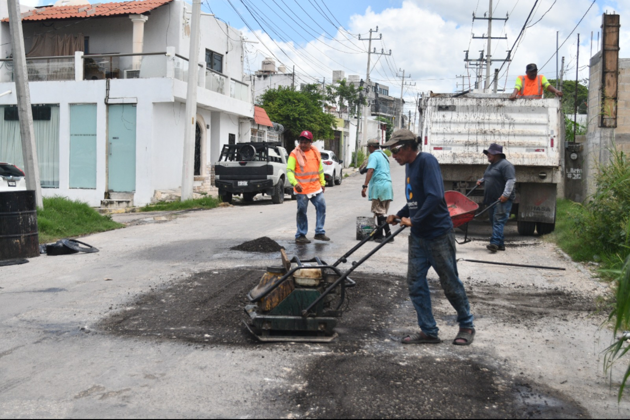 La síndica Ana Mex Soberanis denunció que la empresa ha recibido 17 contratos por más de 78 millones de pesos desde 2021